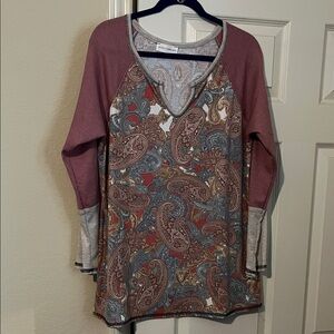 Lovely Melody Multicolor Paisley Long Sleeve Top